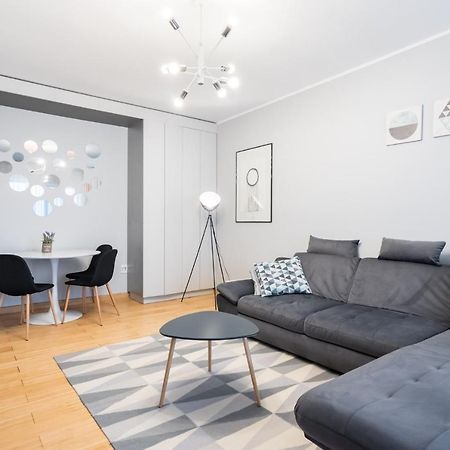Happy Bubble I Timpuri Noi 1Br Apt 4 Ppl Bucharest Exterior photo