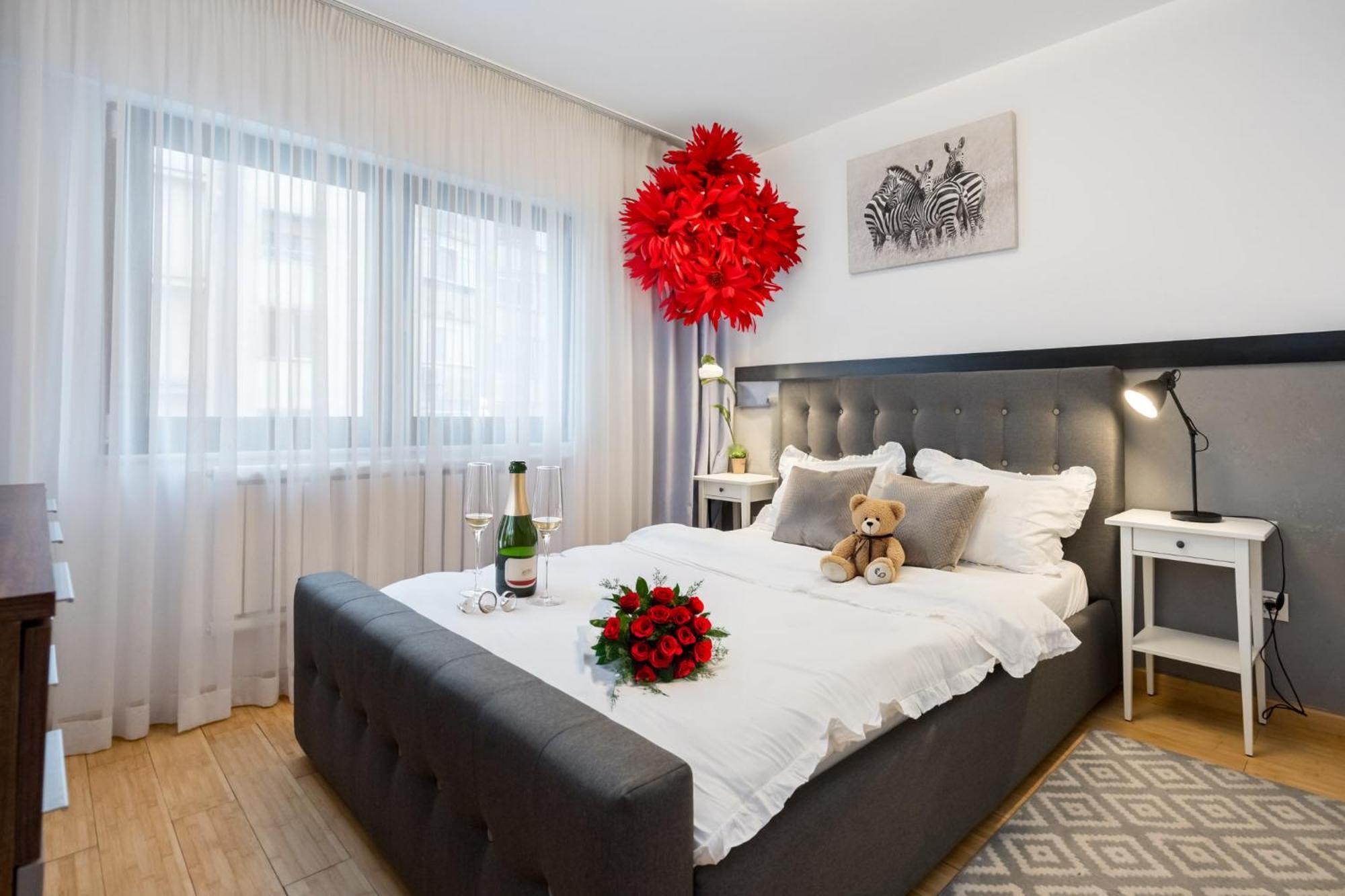 Happy Bubble I Timpuri Noi 1Br Apt 4 Ppl Bucharest Exterior photo